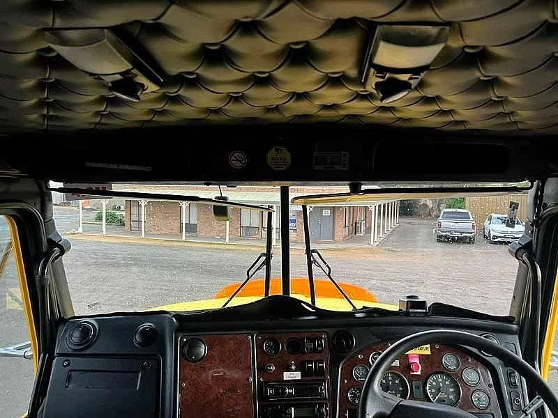 2016 Kenworth T600 Series T609 6x4 prime mover - Image 30