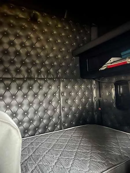 2016 Kenworth T600 Series T609 6x4 prime mover - Image 33