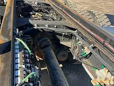 2017 Isuzu Giga 6x4 Hardox tipper only 229486 kms photo 29
