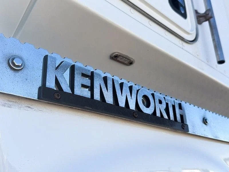 2018 Kenworth K200 Big Cab Prime Mover 155T Rated - Image 19