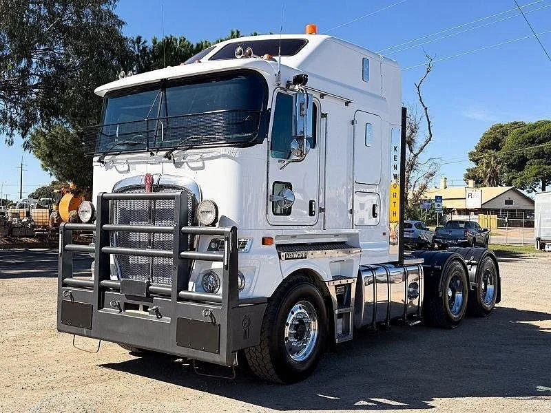 2018 Kenworth K200 Big Cab Prime Mover 155T Rated - Image 4