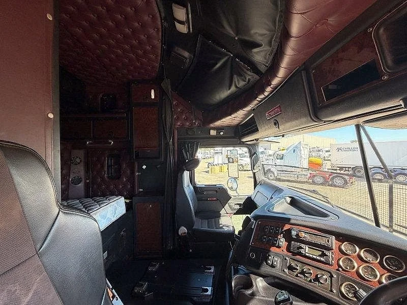 2018 Kenworth K200 Big Cab Prime Mover 155T Rated - Image 37