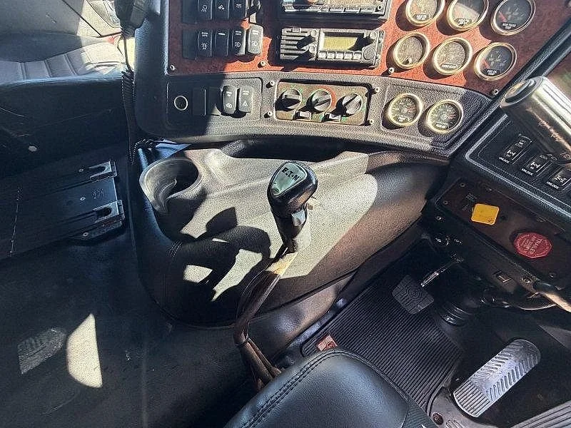 2018 Kenworth K200 Big Cab Prime Mover 155T Rated - Image 39