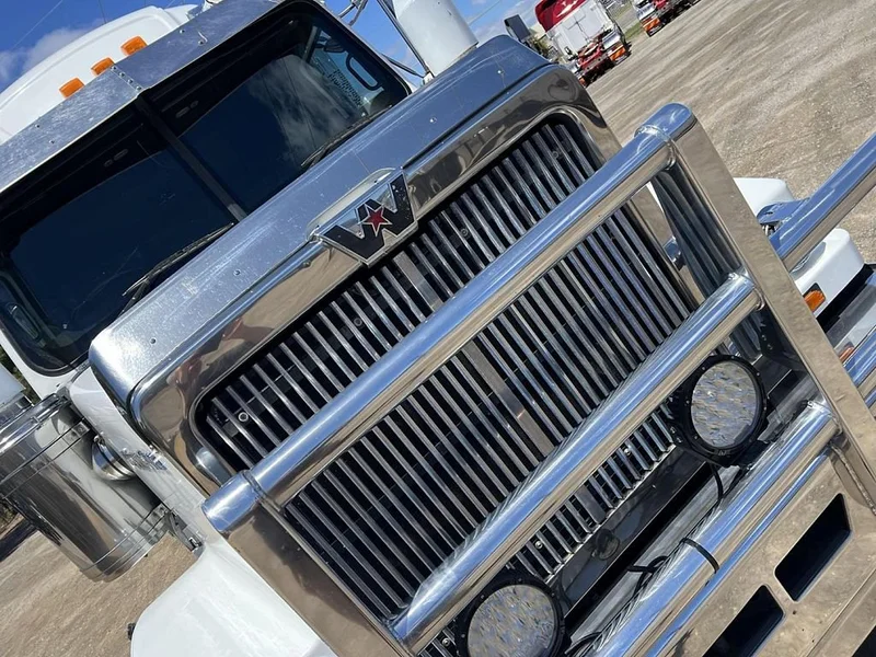 2018 Western Star 4800 6x4 PRIME MOVER 106 TONNE ROAD TRAIN GCM. B DOUBLE/ROAD TRAIN DETROIT ENGINE REBUILD 200000kms AGO - Image 12