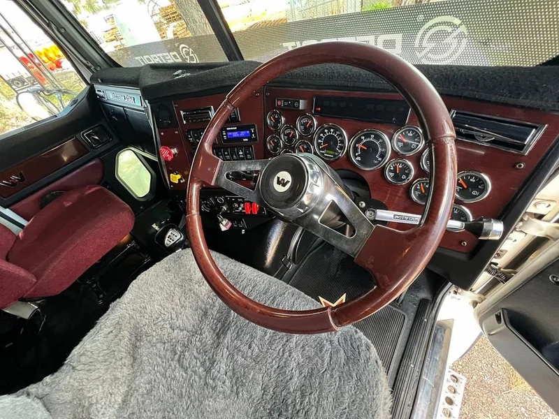 2018 Western Star 4800 6x4 PRIME MOVER 106 TONNE ROAD TRAIN GCM. B DOUBLE/ROAD TRAIN DETROIT ENGINE REBUILD 200000kms AGO - Image 23