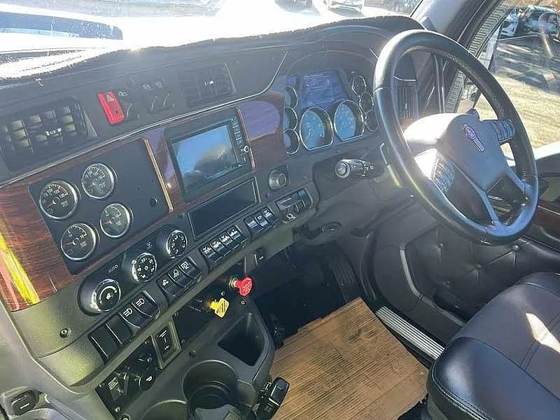 2021 Kenworth T610 T610 SAR 6x4 prime mover with recent engine rebuild - Image 18