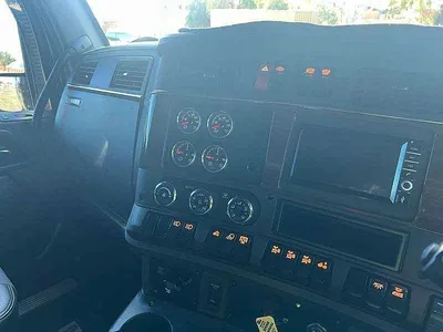 2021 Kenworth T610 T610 SAR 6x4 prime mover with recent engine rebuild photo 19