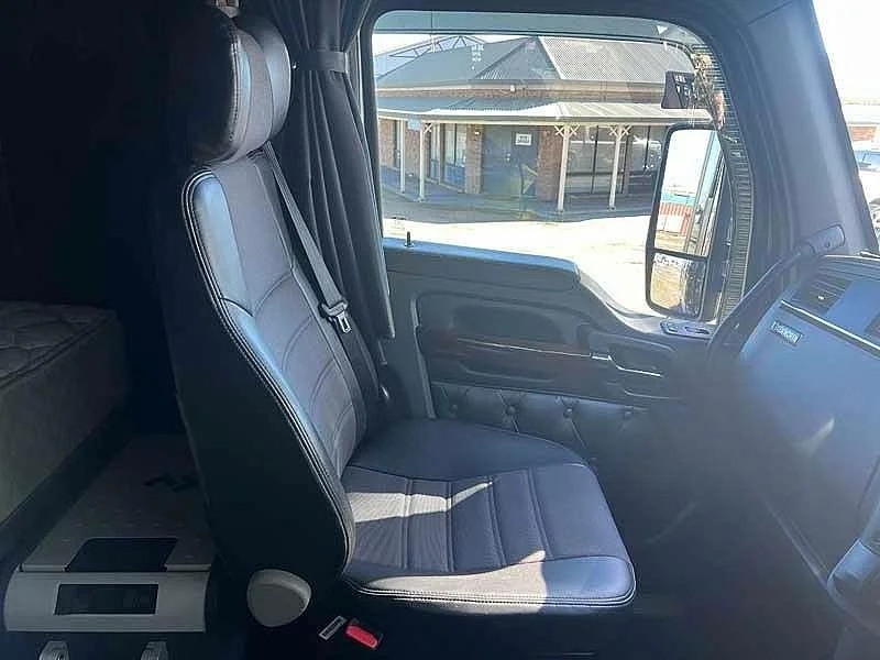 2021 Kenworth T610 T610 SAR 6x4 prime mover with recent engine rebuild - Image 22