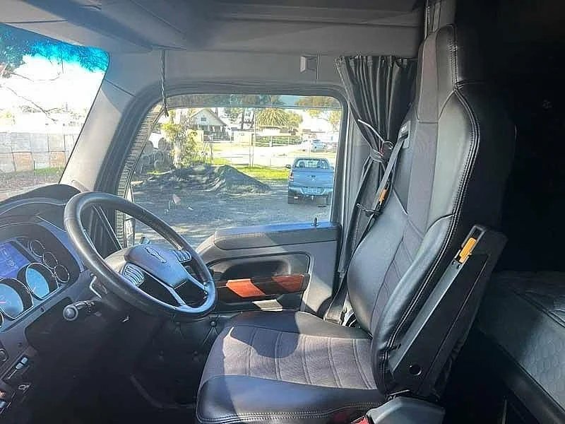 2021 Kenworth T610 T610 SAR 6x4 prime mover with recent engine rebuild - Image 25