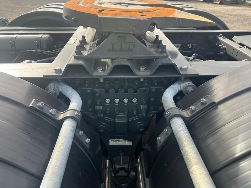 2022 Volvo FH Series FH600 6X4 Prime Mover only 297600 kms - Image 23