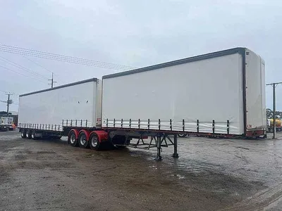 2004 Lusty/Maxitrans Curtainersiders 34 Pallet BDouble with Mezz in rear and Ringfeder