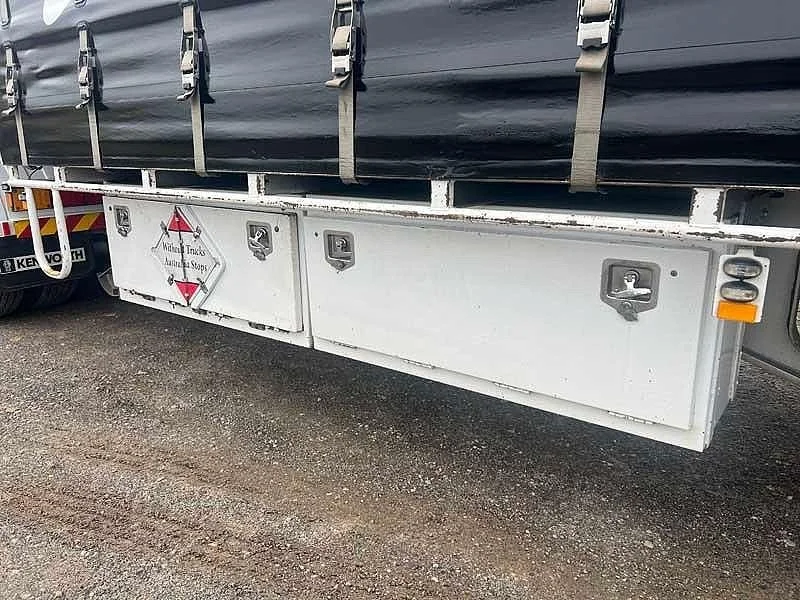 2017 Krueger Curtainsiders BDouble curtainsiders rear drop deck with mezz - Image 12