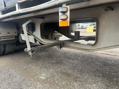 2017 Krueger Curtainsiders BDouble curtainsiders rear drop deck with mezz photo 5