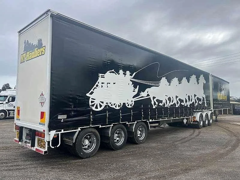 2017 Krueger Curtainsiders BDouble curtainsiders rear drop deck with mezz - Image 7