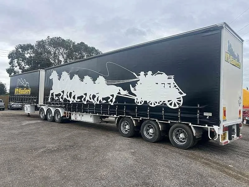2017 Krueger Curtainsiders BDouble curtainsiders rear drop deck with mezz - Image 10