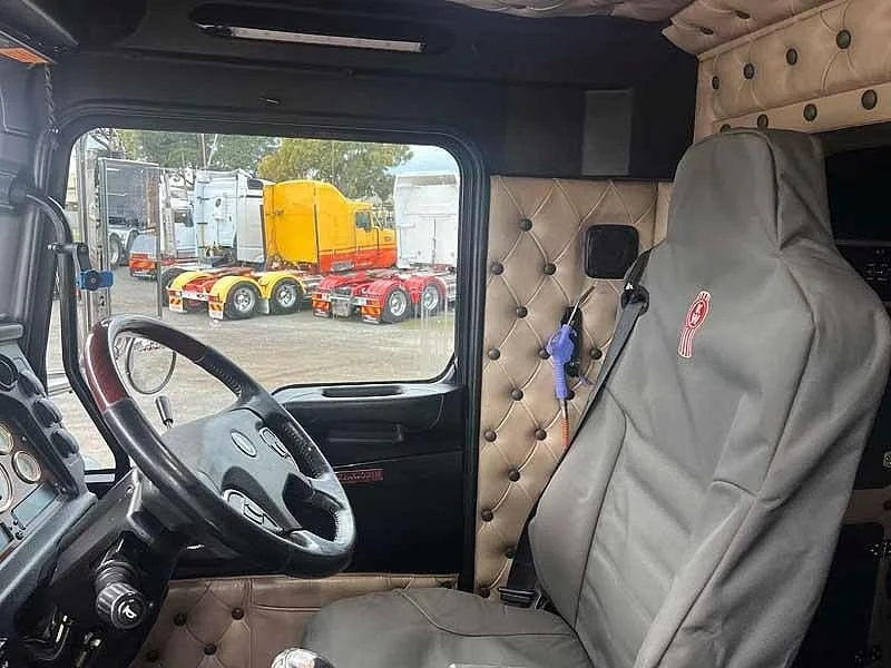 2021 Kenworth C5 Series C509 with recent engine history and low kms - Image 25