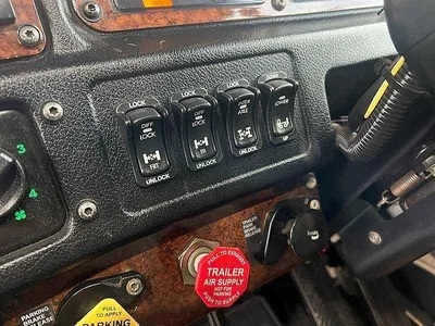 2021 Kenworth C5 Series C509 with recent engine history and low kms photo 26