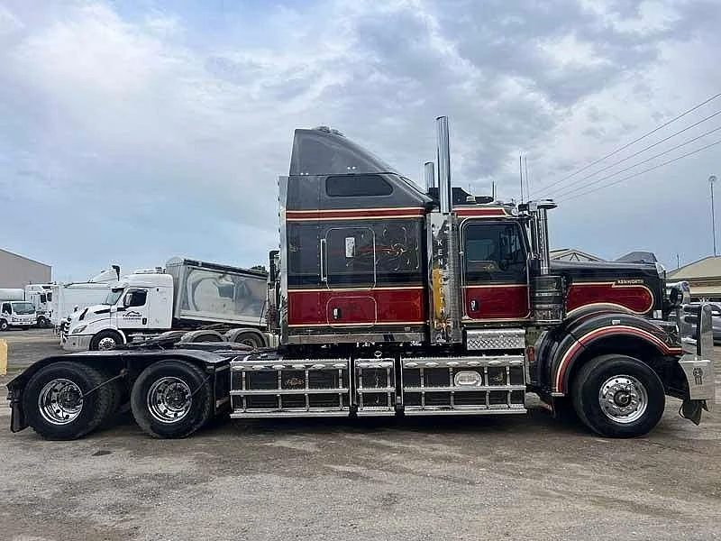 2021 Kenworth C5 Series C509 with recent engine history and low kms - Image 4