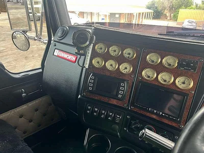 2021 Kenworth C5 Series C509 with recent engine history and low kms - Image 39