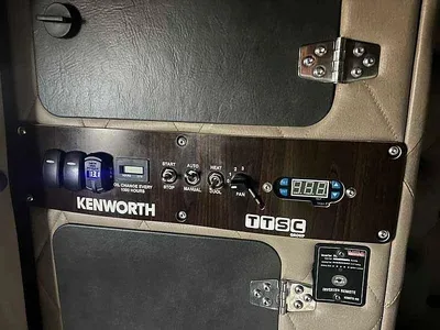 2021 Kenworth C5 Series C509 with recent engine history and low kms photo 41