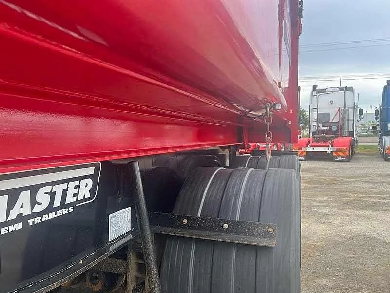 2022 Freightmaster 2 Axle tipper 2 Axle Hardox chassis tipper - Image 7
