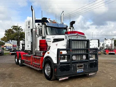 2008 Kenworth T900 Series T908