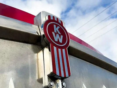 2008 Kenworth T900 Series T908 photo 11