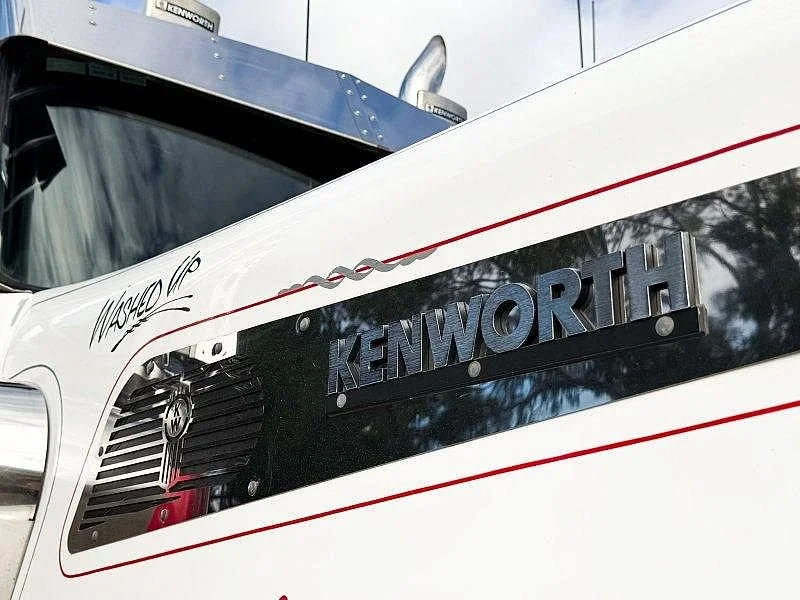 2008 Kenworth T900 Series T908 - Image 12