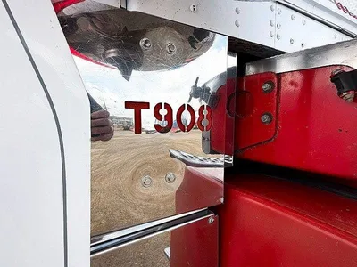 2008 Kenworth T900 Series T908 photo 15