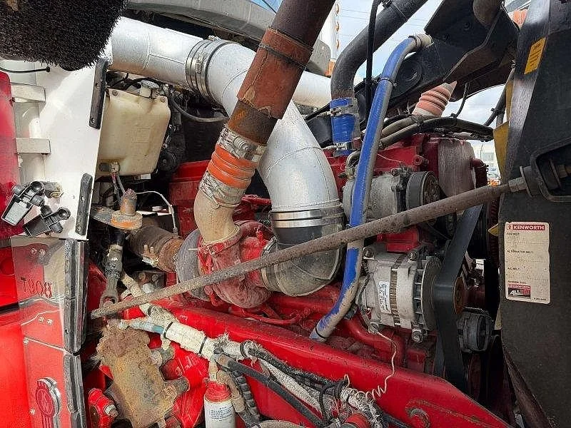 2008 Kenworth T900 Series T908 - Image 34