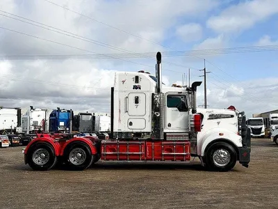 2008 Kenworth T900 Series T908 photo 8