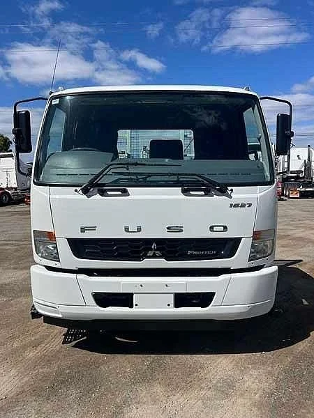 2015 Fuso Fighter 1627 4x2 Tray Truck - Image 11