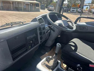 2015 Fuso Fighter 1627 4x2 Tray Truck photo 21
