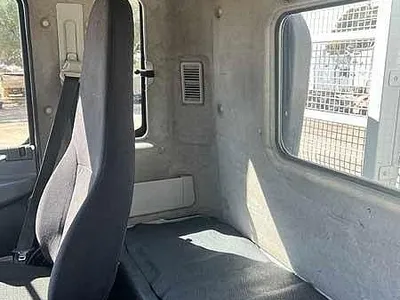 2015 Fuso Fighter 1627 4x2 Tray Truck photo 22