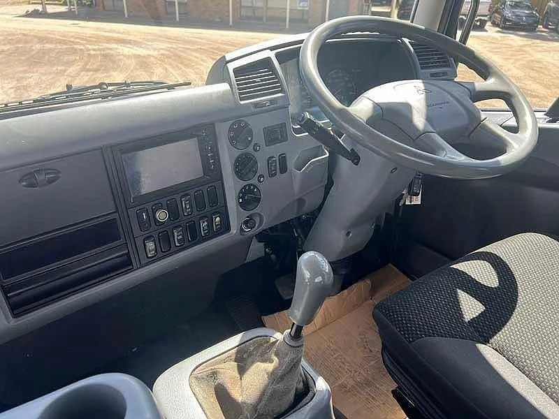 2015 Fuso Fighter 1627 4x2 Tray Truck - Image 25