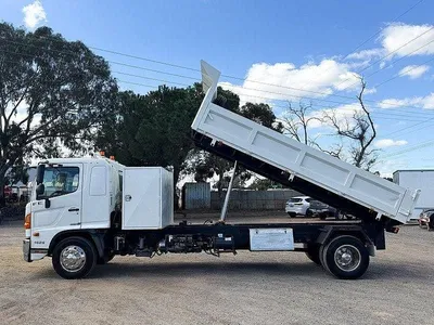 2015 Hino 500 Series FE1426 Auto Tipper photo 41