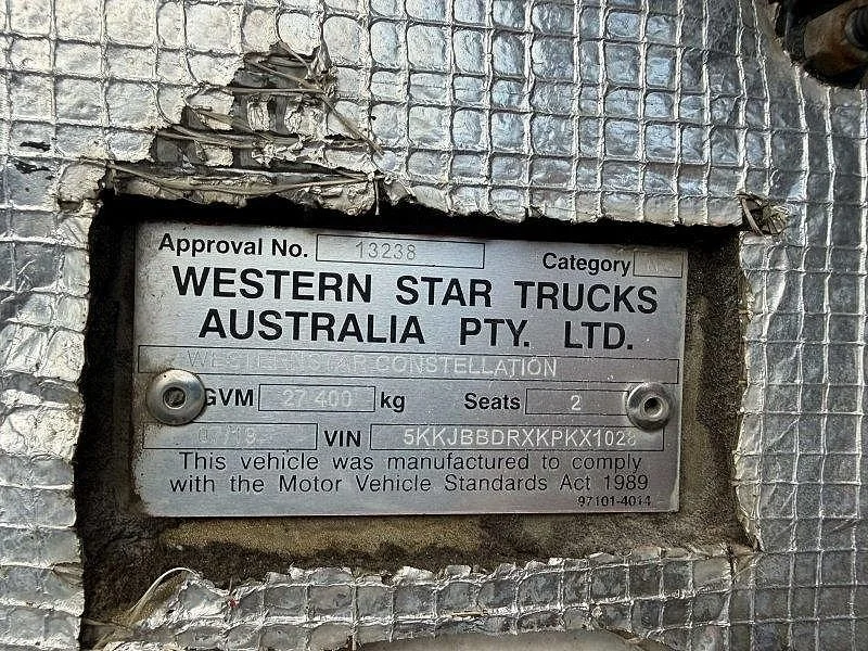 2019 Western Star 5800 Series 5864SS - Image 25
