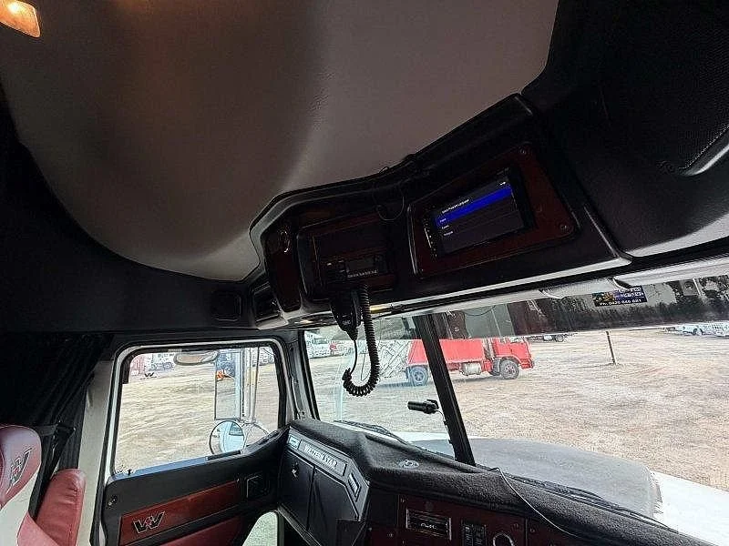 2019 Western Star 5800 Series 5864SS - Image 36