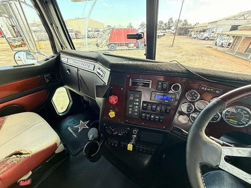 2019 Western Star 5800 Series 5864SS - Image 43