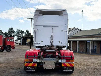 2019 Western Star 5800 Series 5864SS photo 6