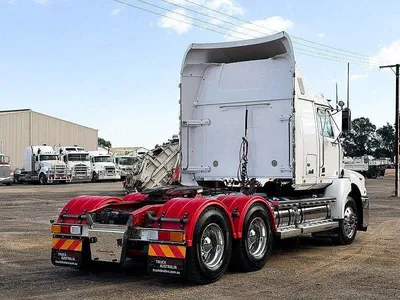 2019 Western Star 5800 Series 5864SS photo 7