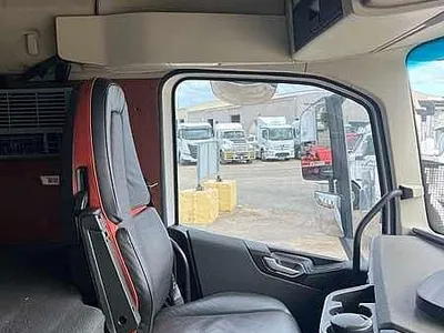 2022 Volvo FH Series FH600 XL Globetrotter 6x4 prime mover photo 34
