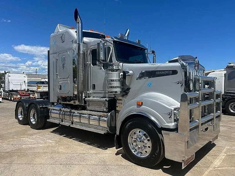 2018 Kenworth T909 6x4 prime mover rebuild history