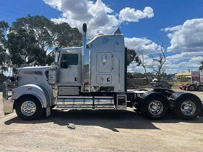 2018 Kenworth T909 6x4 prime mover rebuild history photo 7