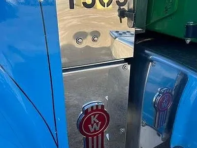 2020 Kenworth T909 6x4 prime mover 155 ton Recent Cummins engine work photo 18