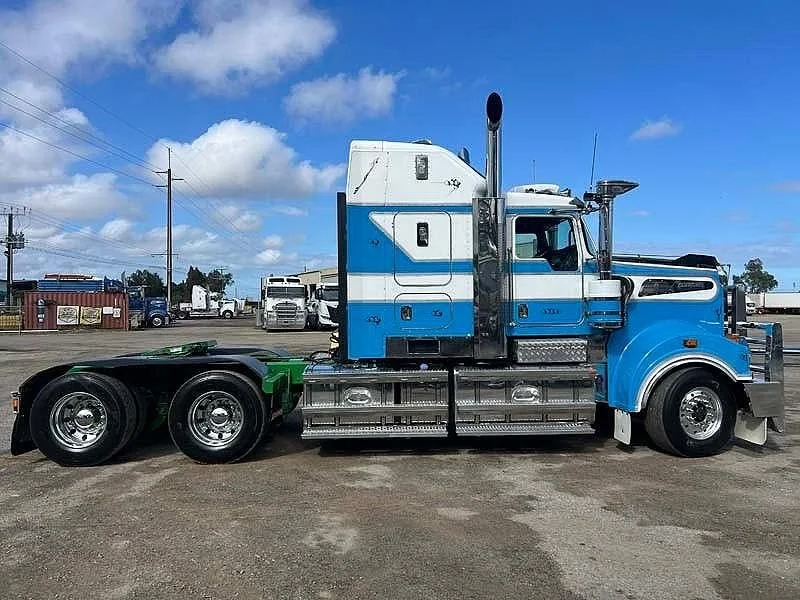 2020 Kenworth T909 6x4 prime mover 155 ton Recent Cummins engine work - Image 3