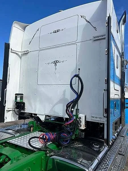 2020 Kenworth T909 6x4 prime mover 155 ton Recent Cummins engine work - Image 4