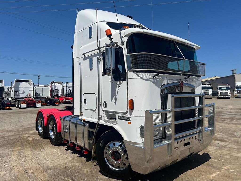 2004 Kenworth K104 6×4 PRIME MOVER B DOUBLE/ROAD TRAIN
