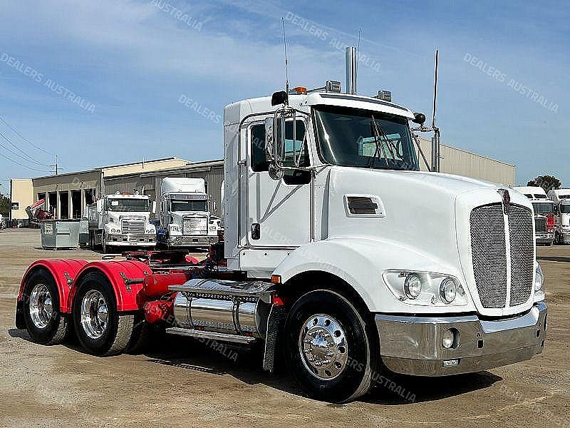 2013 Kenworth T403 Day Cab Prime Mover