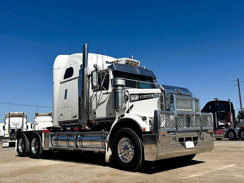 2016 Western Star 4800 Prime Mover